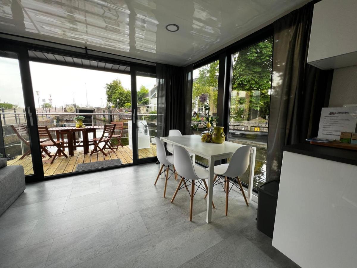 New Houseboat 2 Bedrooms Zwartsluis Εξωτερικό φωτογραφία